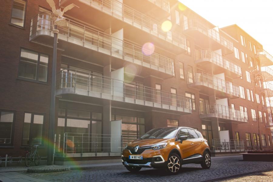  Renault Captur 2017 года  (WW) (фото 57 из 149)